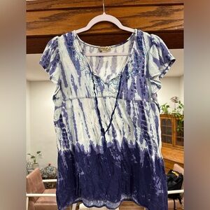 Women’s Blouse